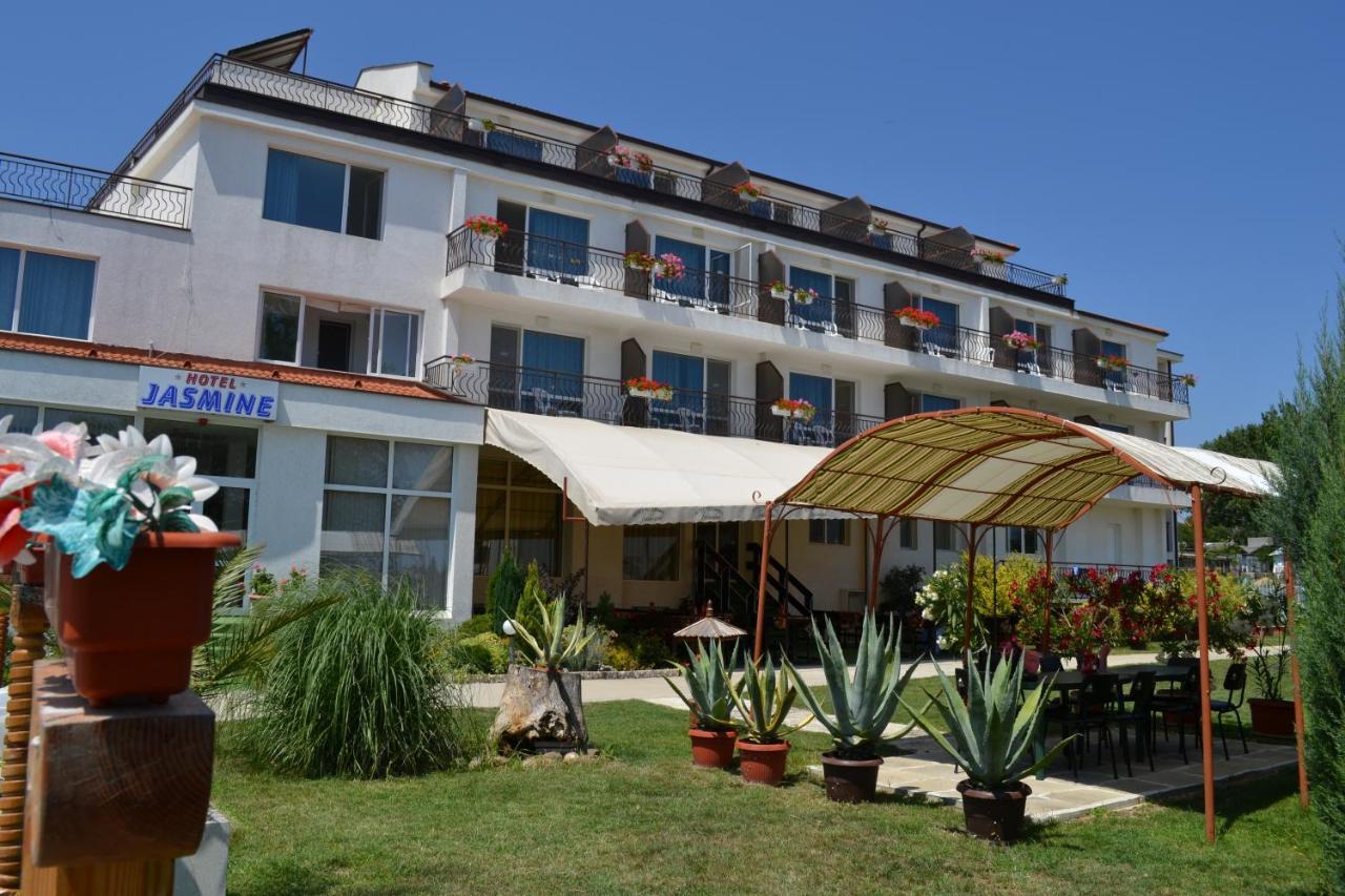 Hotel Jasmine Byala  Exterior photo